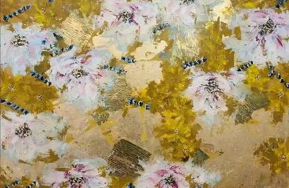 A beautiful painting featuring delicate flowers in shades of white and pink, set against a luxurious golden background. The composition is interspersed with intricate blue accents and hints of yellow foliage, creating a harmonious and elegant design. The use of gold leaf adds a shimmering effect, enhancing the overall richness and texture of the artwork.